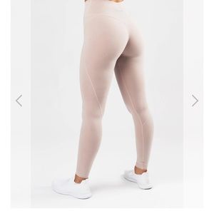 Alphalete Surface Power leggings
